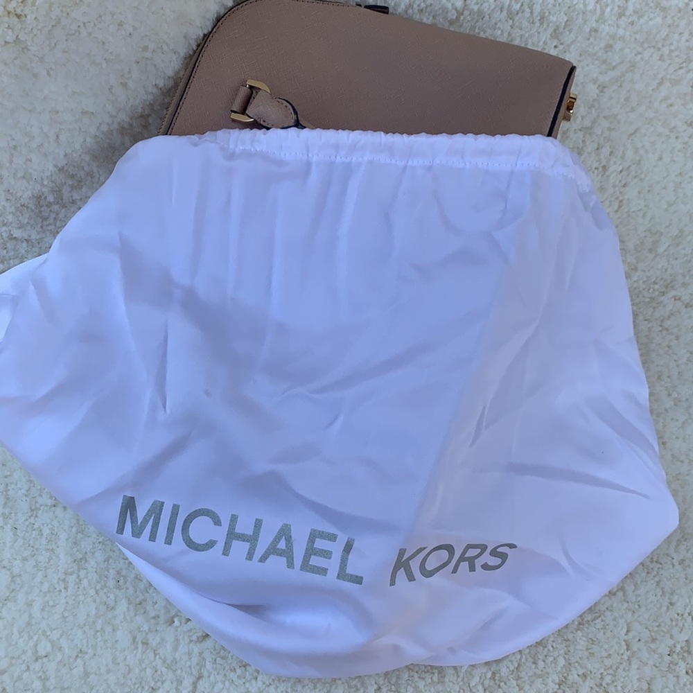 Michael Kors handbag - Picture 7 of 7